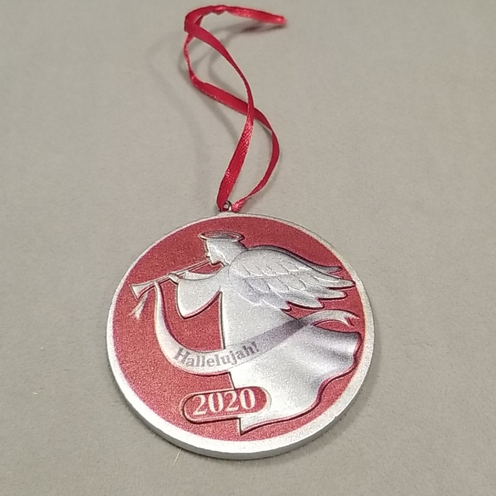 2020 Christmas ornament Hallelujah handmade resin NWOT red Ribbon Date Ornament